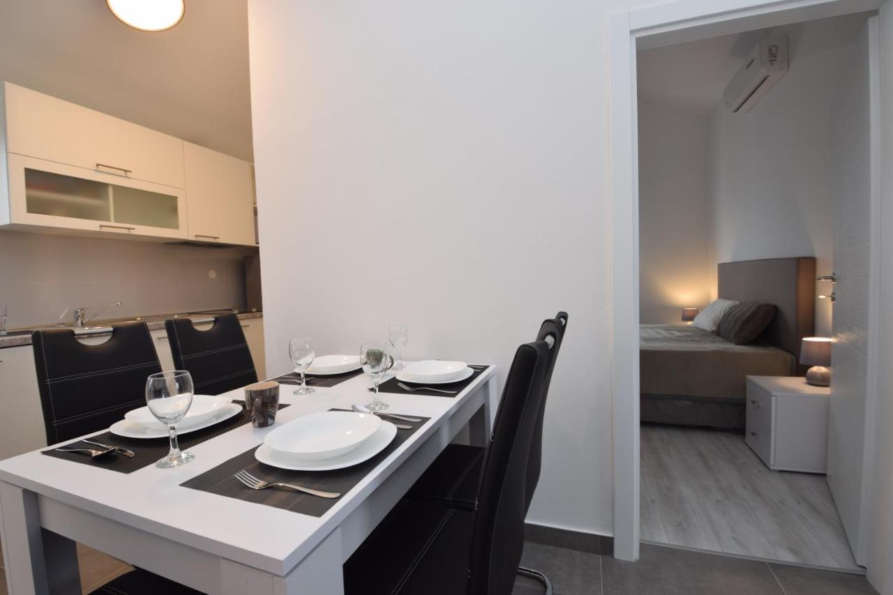 Apartments Noa Nin Zdrijac Luaran gambar